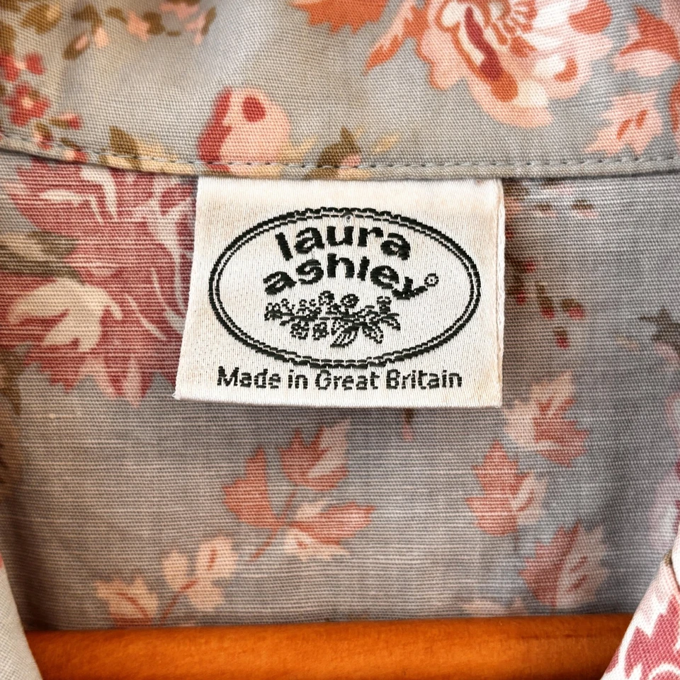 Vintage Laura Ashley 80s Floral Cottage Core Dress Size 8 Belted Button Up - Image 2 of 4