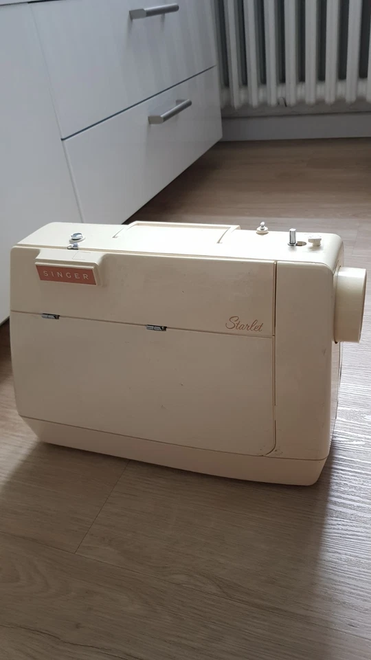 Singer Koffer-Nähmaschine Starlet 354 ohne Fussanlasser. nur kleine Stichlänge - Bild 2 von 4