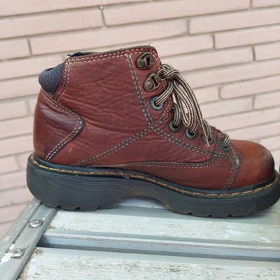 Vintage Doc Dr Martens 8A07 Y2K Brown Leather 5-Eye Boots  display picture 2