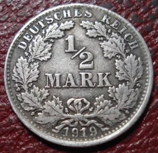1919-D GERMANY 1/2 MARK IN FINE CONDITION