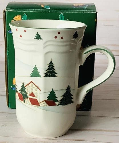 Mikasa Christmas Wonderland Cappuccino Coffee Mug Unused With Original Box