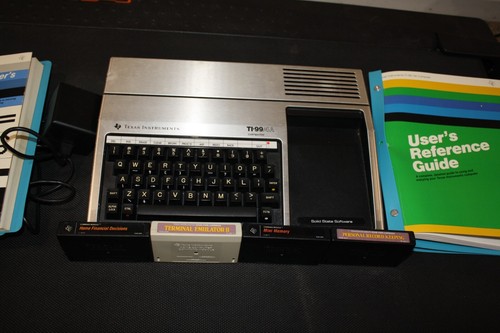 Vintage Computer Texas Instrument TI 99/4 with power supply and 2 manuals - Bild 2 von 14