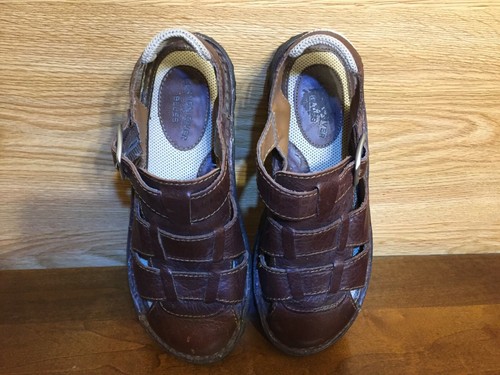 CANYON RIVER BLUES BROWN LEATHER SANDALS Teen SIZE 6 EUC, Buckle Closure - Picture 4 of 9