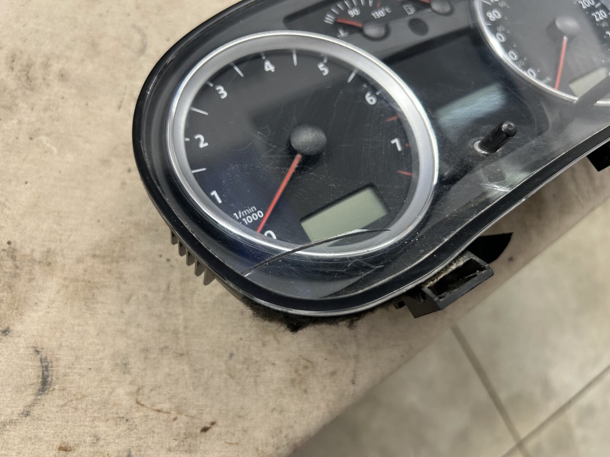 2008-2010 Volkswagen VW Golf City KM Instrument Cluster Without