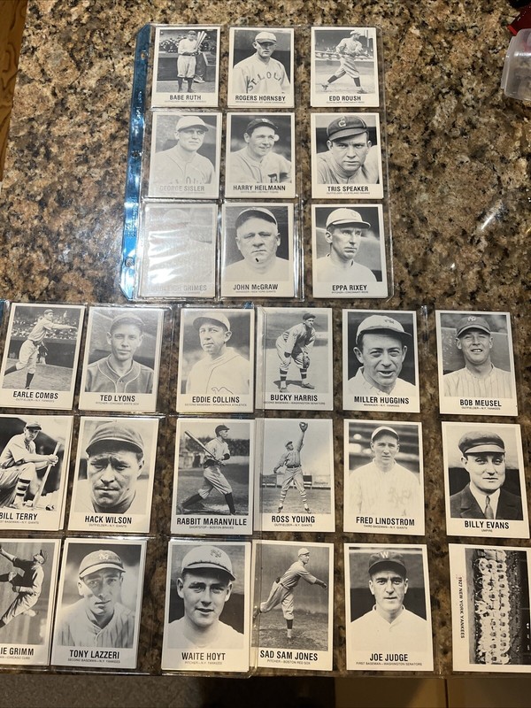 1980 TCMA Renata Galassi Baseball Cards 91-135 Binder kept