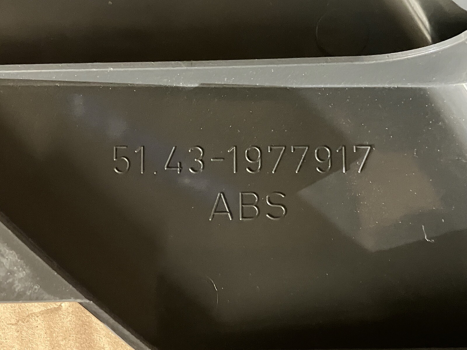 BMW E36 DRIVER SIDE DEAD PEDAL BLACK 51431977917/51438135511  