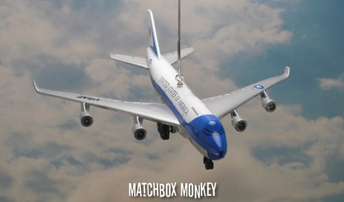 Airforce One SAM 28000 Boeing VC-25A 747-200B Airplane Custom Christmas Ornament - Picture 3 of 12