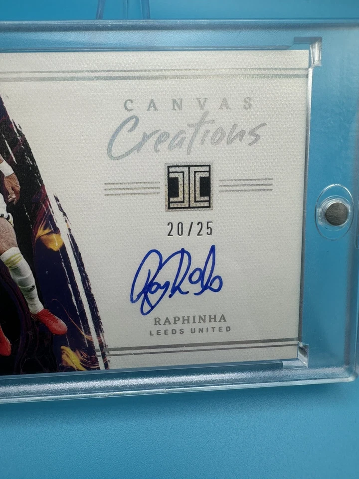 Raphinha /25 Canvas Creations On-Card Auto 2021-22 Panini Impeccable Leeds Utd - Image 2 of 3