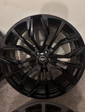 Urban Phantom 22 Inch Alloy Wheels - Range Rover Velar