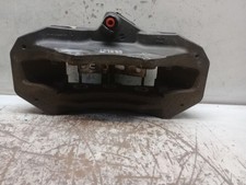 Passenger Caliper Front 6 Piston Opt Br7 Black Fits 15-20 Challenger 1626965 Passenger Caliper Front 6 Piston Opt Br7 Black Fits 15-20 Challenger 1626965