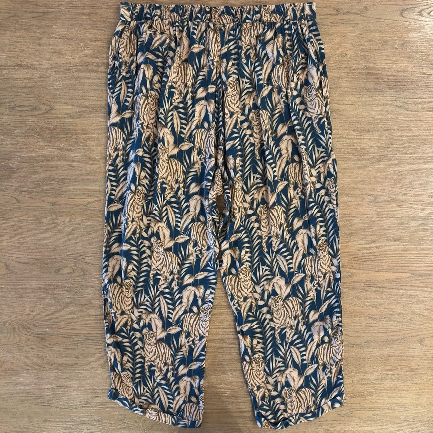 Johnny Was Workshop Lightweight Cuffed Cropped Ti… - image 11