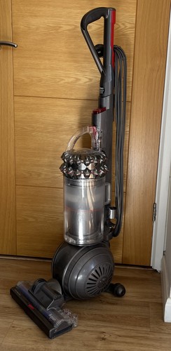Dyson Cinetic Big Ball Animal Vacuum Cleaner Plus Tools. Good Working Order