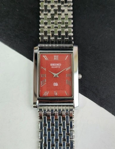 Vintage Seiko Slim Tank Quartz Men Red Dial Dress Watch-Free Shipping