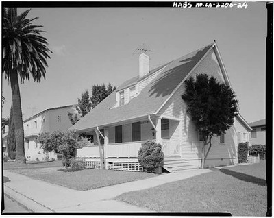 Photo:San Pedro CA Fort MacArthur 1900s NCO Quarters HABS Building 52