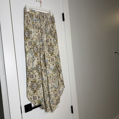 Hem & Thread WOMEN S Beautiful Boho Dressy Size Small Floral Pants NWT