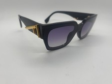 NEW FENDI FE40099I 01B Black Square Sunglasses 63-12-140mm Comes w/Full Set