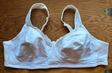 Vintage White Cotton Blend Exquisite Form Bra Wire Free Size 42B Back Hook