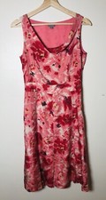ANN TAYLOR Dress size 2 Women’s Pink Floral Silk Excellent Used Condition Lined