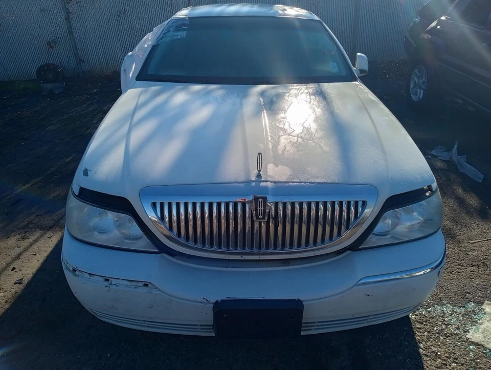 Conjunto de filtro de aire usado se adapta a: Lincoln & Town Car 2003 4,6 grado A Foto 4 de 4