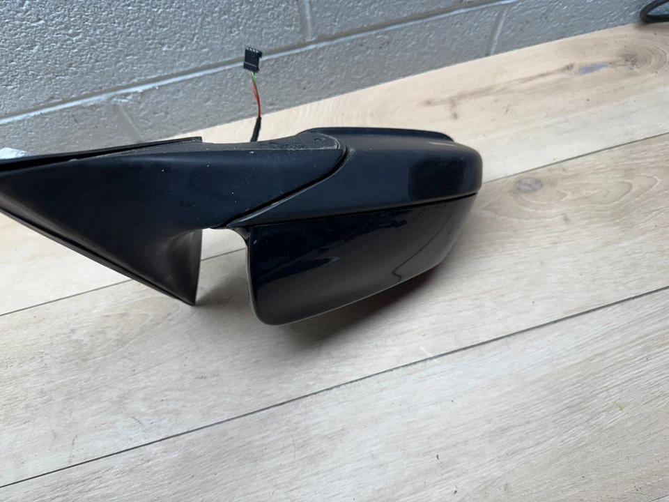 BMW E60 528I 535I 550I OEM 06-10 RIGHT PASSENGER SIDE DOOR AUTO FOLD DIM HEATED - Image 4 of 4