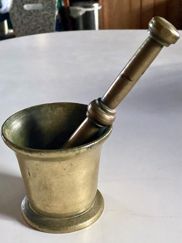 Vintage Cast Metal Brass or Bronze Apothecary MORTAR & PESTLE