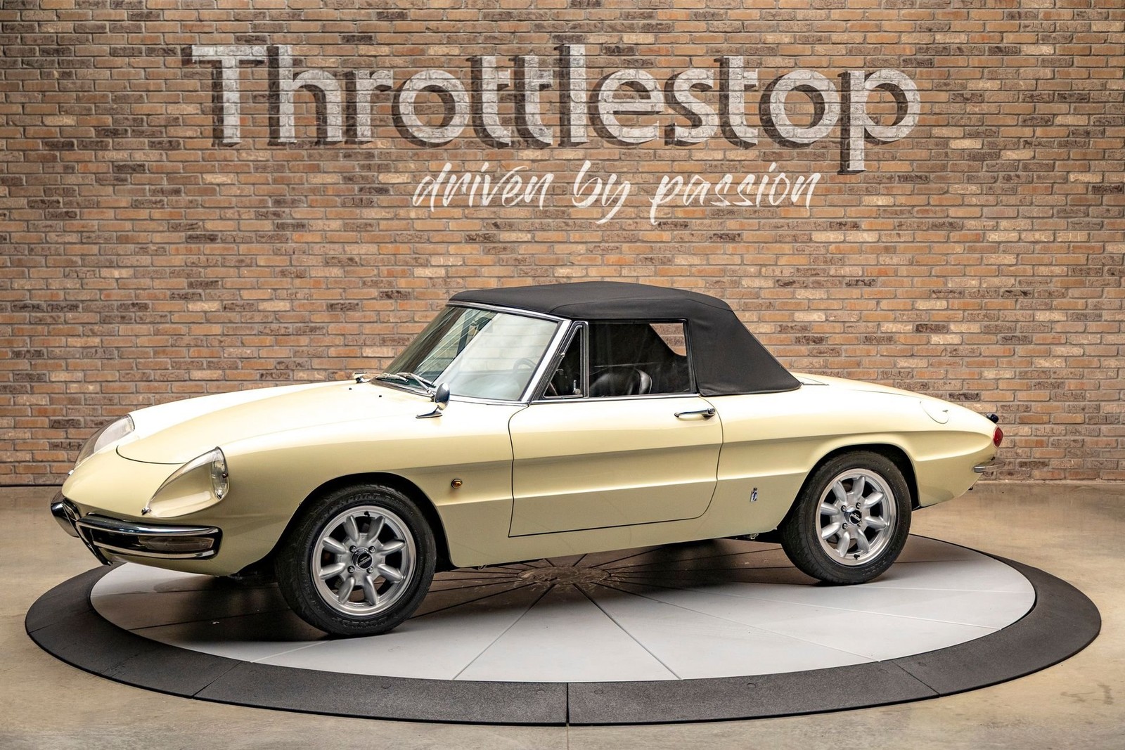 1967 Alfa Romeo Duetto for sale in Elkhart Lake Wisconsin