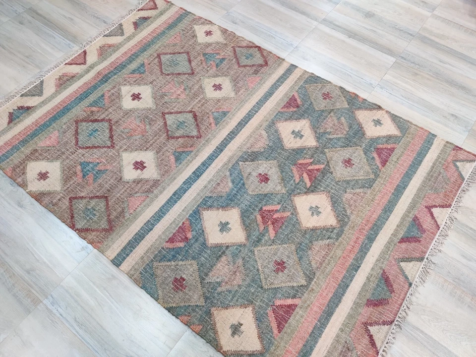 Natural 5 x 8 ft Handwoven Jute Kilim Area Rug for Living Room Geometric 160x240 - Image 2 of 4