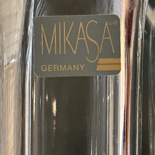 Jarrón Mikasa Deco de cristal pesado estilo V decoración hecho en Alemania 8,5' de alto - Imagen 3 de 5