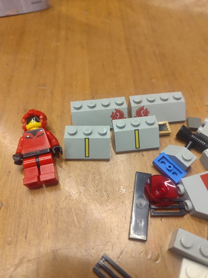LEGO Star Wars 4477 T-16 Skyhopper, foto 2 di 4