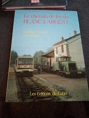 die weiße Eisenbahn in Silber-Eisenbahnbuch-SNCF-Zug-Eisenbahn