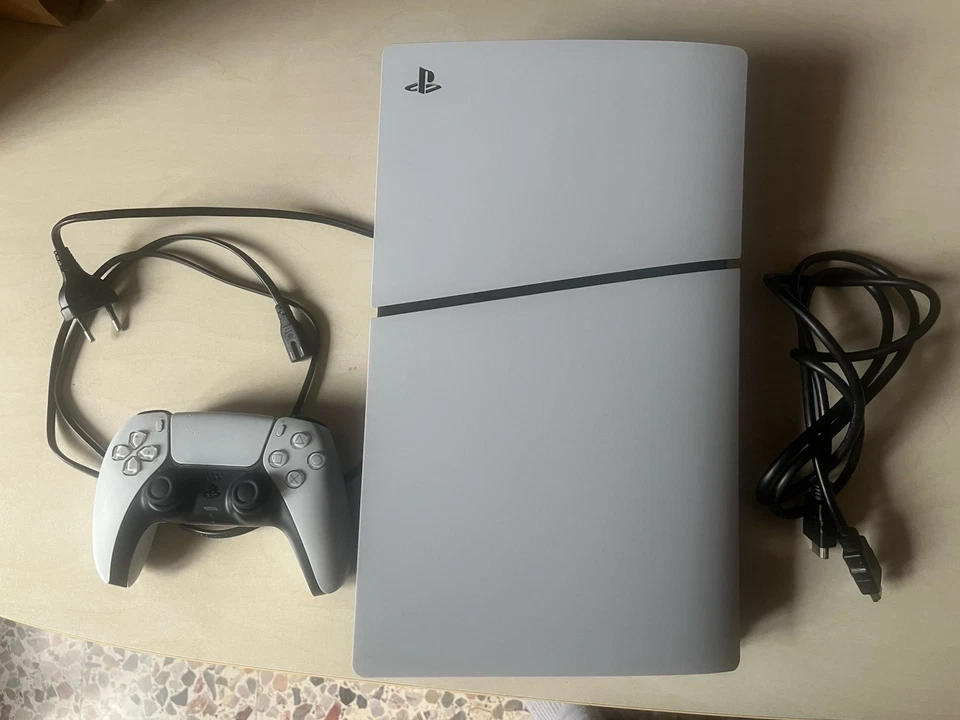 Sony PlayStation 5 Slim Digital, foto 1 di 5