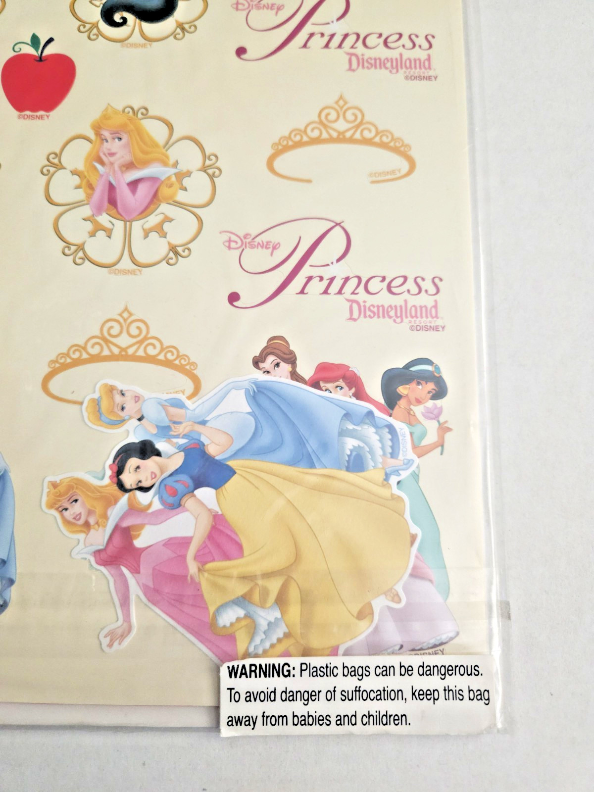 Sealed Disney Princess Create Magic 12x12 Scrapbook Kit Jasmine Ariel Snow White