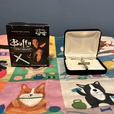 Buffy the Vampire Slayer Cross Necklace Original Box Factory X Prop Replica Rare