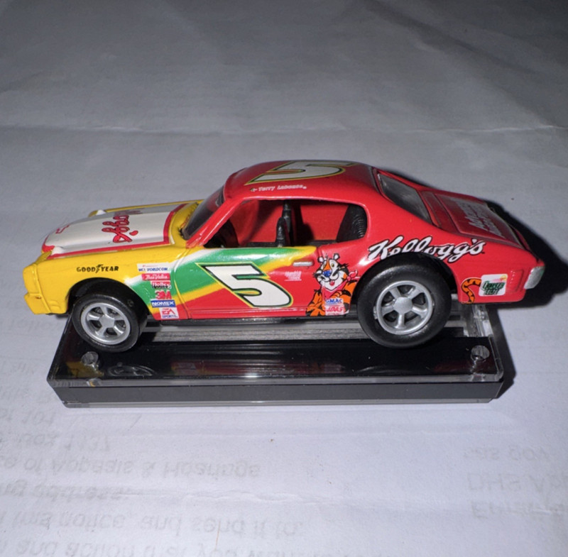 Racing Champions 1:64 Stock Car Legends 1970 Chevy Chevelle #5 Labonte NASCAR