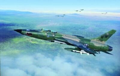 1/72 Trumpeter F105G Thunderchief Wild Weasel Aircraft