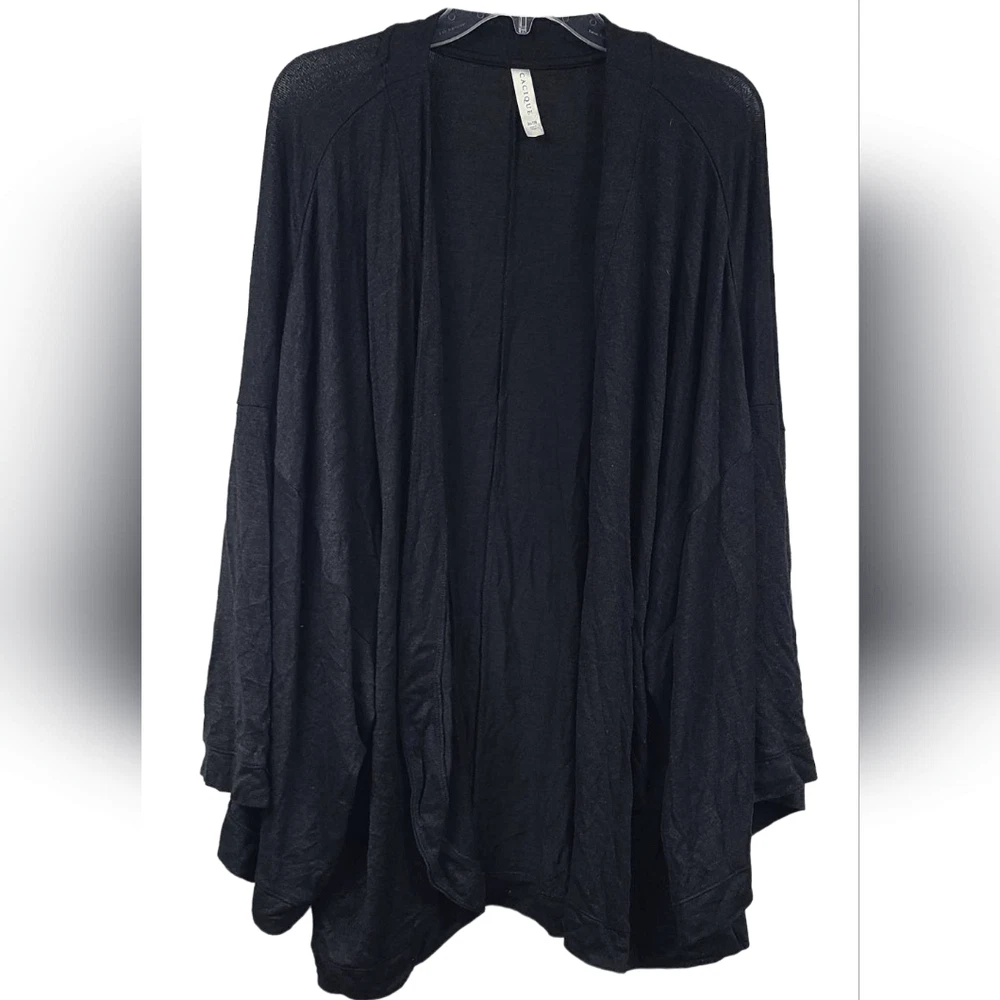 Black top kimono sweater
