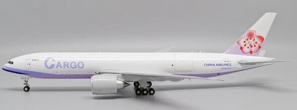 1:200 JC Wings China Airlines Cargo Plane B777F Airplane 1:200 JC Wings China Airlines Cargo Plane B777F Airplane