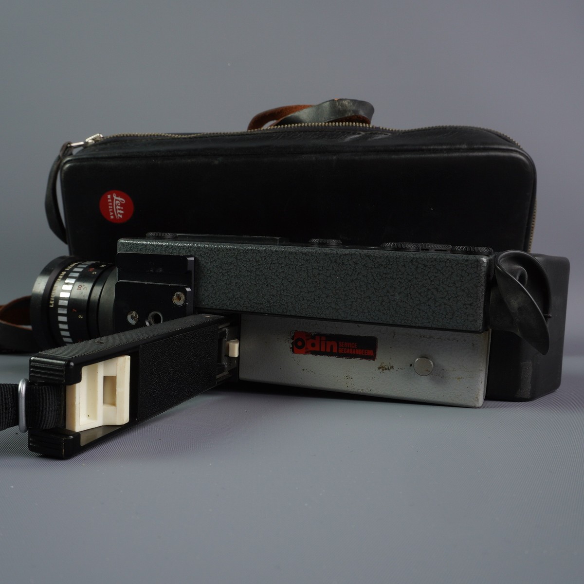 Leica Leicina Super RT 1 movie camera + case | eBay