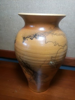 Turn And Burn Pottery LARGE Vase Burnt Amber Horsehair 10 Inches Tall