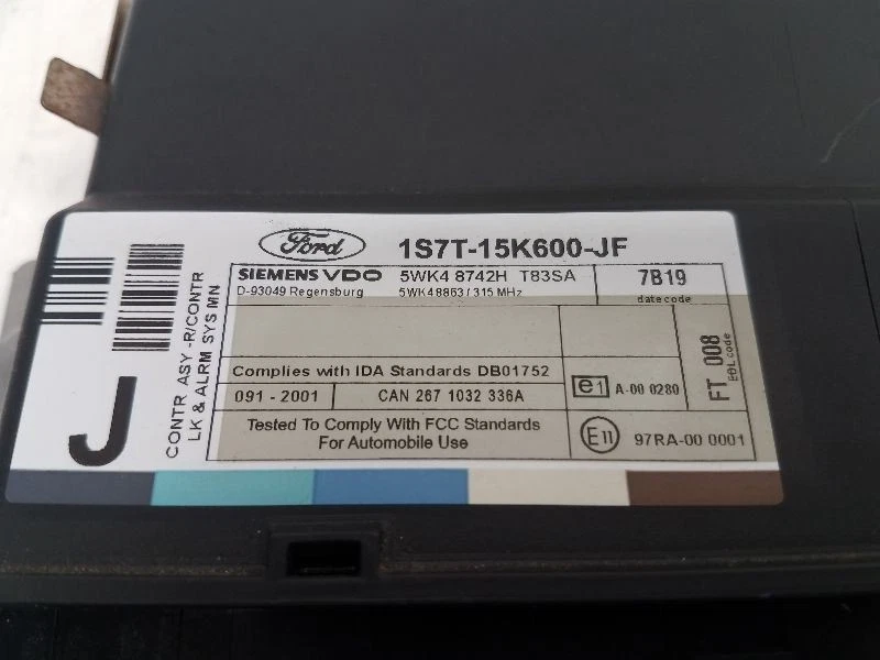 2001-07 Ford Focus (2,0 л) многофункциональный модуль General Elec Mod PN: 1S7T15K600JF - Изображение 3 из 4