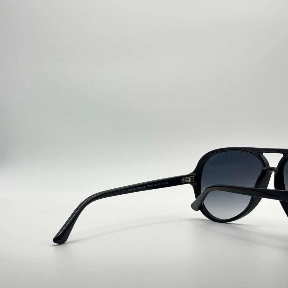 Ray Ban CATS 5000 CLASSIC Polished Black frame Gradient Grey lens RB4125 601/32 - Image 4 of 4