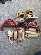 BRIO World - 33280 Freight Goods Station, Lift, 2 Bridges And Railway