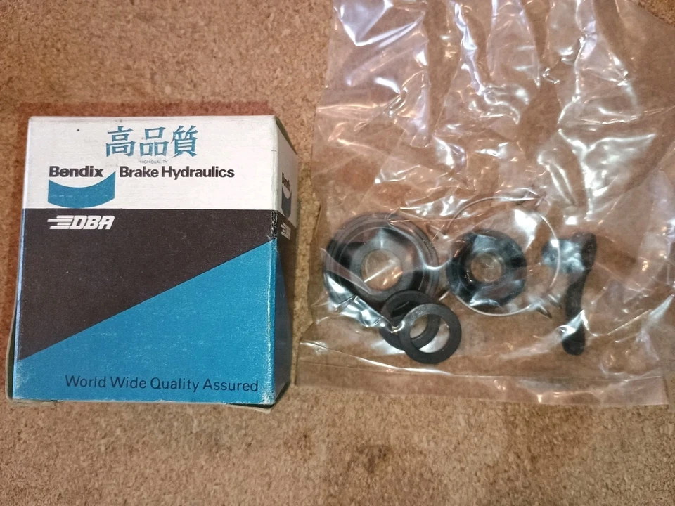 NEW TOKICO FRONT WHEEL CYLINDER SEAL KIT - FITS: DATSUN 620 PICK-UP (1975-77) - Image 2 of 2