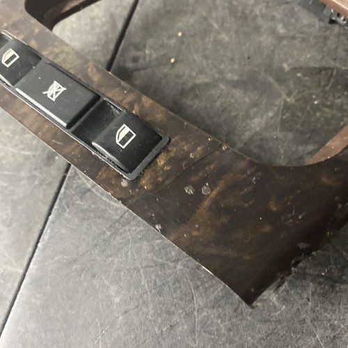 03 BMW 325xi Auto Transmission Shifter Bezel Oem - Picture 4 of 5