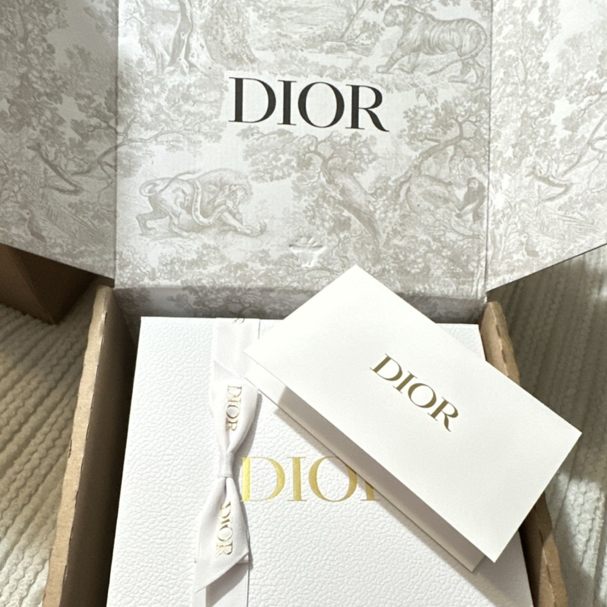 Dior Gift Box white pebble,9x9x4.5 + Brown reversible DiorBox+