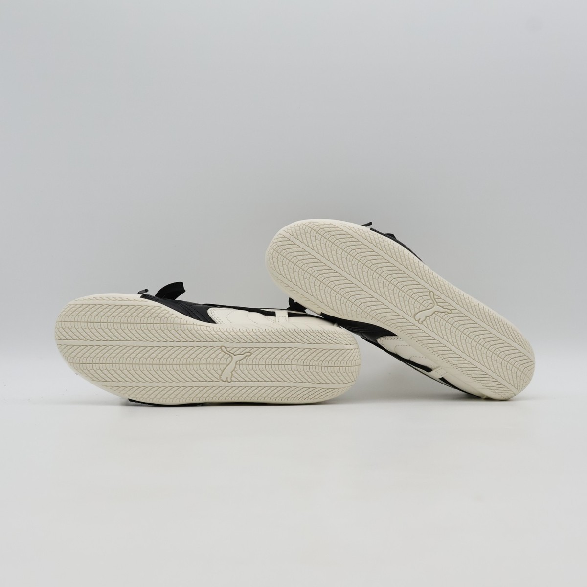 404390-01 BLACKPINK ROSE Puma Speedcat LEA Warm White PUMA Black