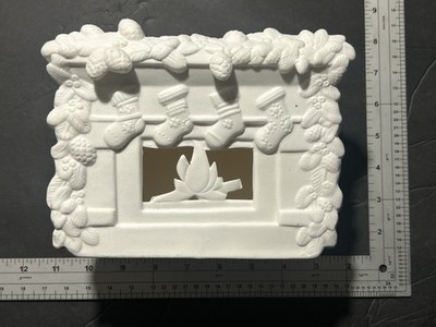 ArtMinds  DIY Christmas Pre-Lit Ceramic Décor  Fireplace/Hearth 