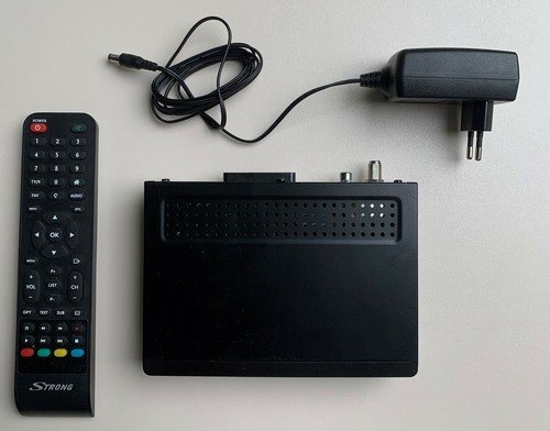 STRONG SRT 7806 Sat Receiver -  Schwarz, Gebraucht, Gut zustand - Bild 1 von 10