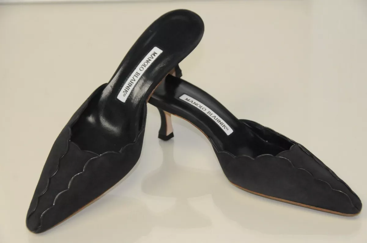 Manolo blahnik shop kitten heel mules