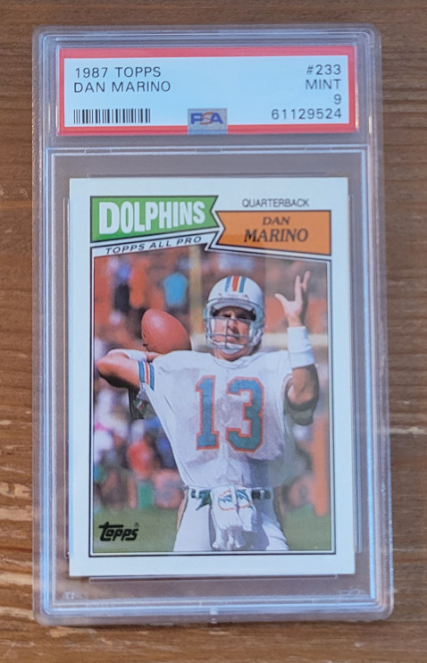 1987 Topps #233 Dan Marino PSA 9 Miami Dolphins (E)